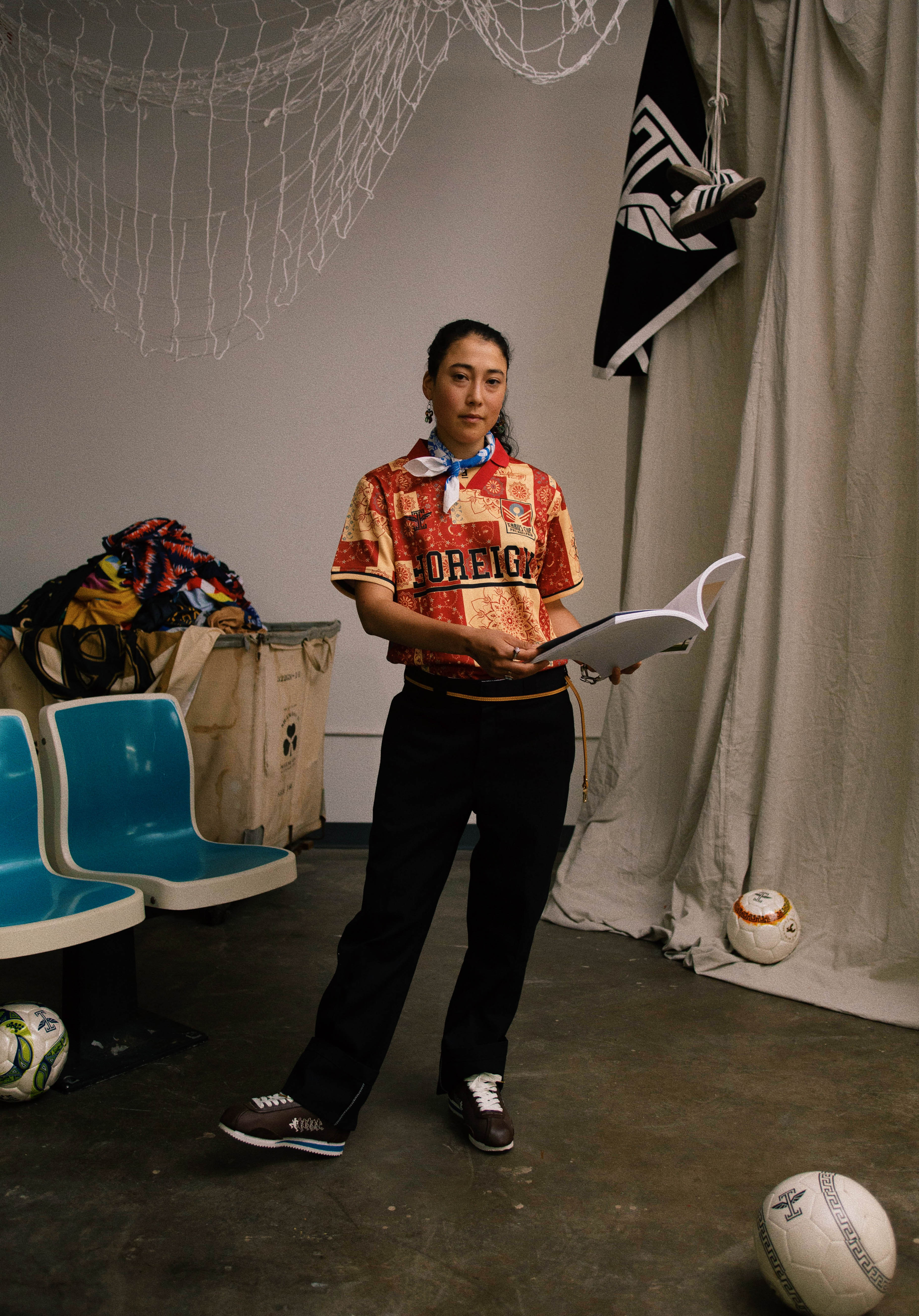 Foreign - Image 3